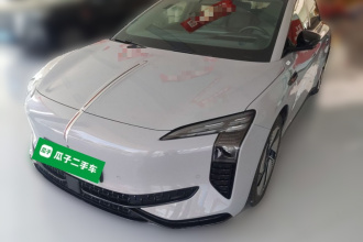红旗EH7 2025款 640 四驱 智选版