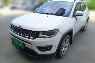 Jeep 指南者 2017款 200T 自动家享版