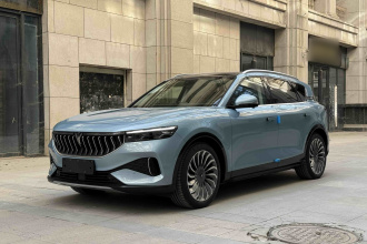 岚图汽车 岚图FREE 2021款 两驱标准纯电城市版