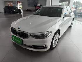 宝马5系新能源 2019款 530Le 豪华套装