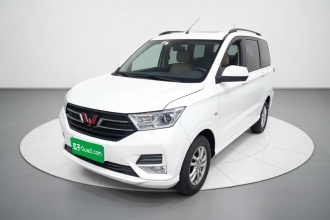 五菱汽车 五菱宏光 2021款 改款 1.5L S舒适型 液压助力LAR