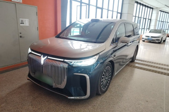 岚图汽车 岚图梦想家 2026款 PHEV 乾崑Ultra