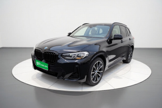 宝马X3 2023款 改款 xDrive30i 领先型 M曜夜套装