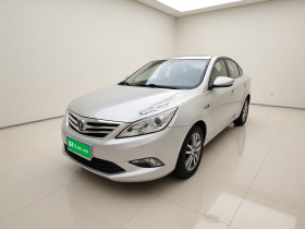 长安 逸动 2015款 1.6L 手动旗舰型