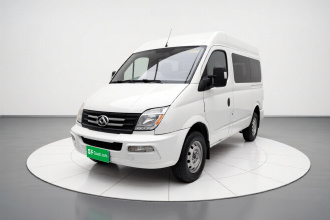 上汽大通MAXUS 新途V80 2021款 2.0T 手动经典傲运通短轴中顶5/6座