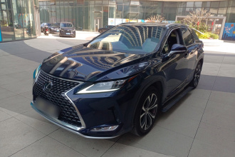 雷克萨斯RX 2020款 改款 300 四驱典雅版