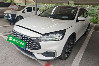 福特 福克斯 2021款 猎装版 EcoBoost 180 自动猎潮型