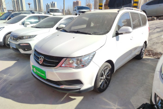 宝骏730 2019款 1.5L 手动超值型 7座 国VI