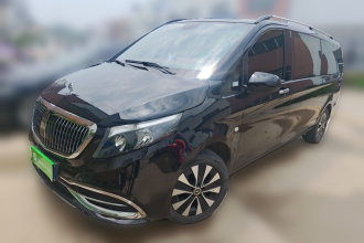 奔驰 威霆 2018款 2.0T 商务版 国VI