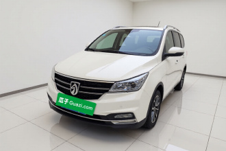 宝骏730 2017款 1.5T 手动风尚型 7座 国V