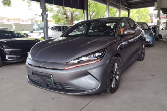 比亚迪 秦L 2025款 EV 545KM超越型