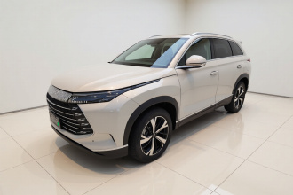 比亚迪 护卫舰07 2024款 荣耀版 DM-i 100KM 精英型