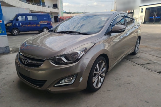 现代 朗动 2015款 1.6L 自动尊贵型