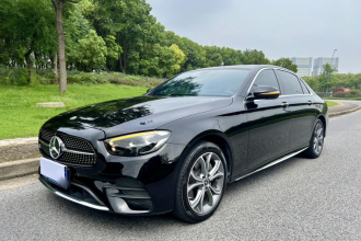 奔驰E级 2023款 改款 E 300 L 运动时尚型