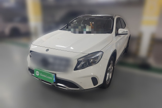 奔驰GLA 2019款 GLA 200 动感型