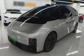 理想汽车 理想MEGA 2024款 Ultra