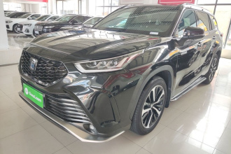 丰田 皇冠陆放 2022款 2.5L HEV四驱尊贵版