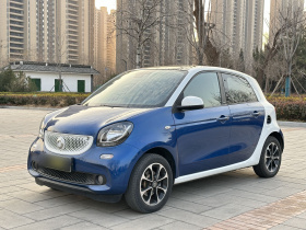 smart forfour 2016款 1.0L 52千瓦激情版