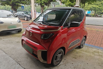 宝骏E200 2020款 305KM 智享版