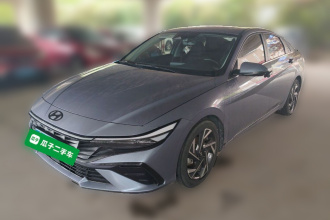 现代 伊兰特 2022款 1.5L CVT LUX尊贵版