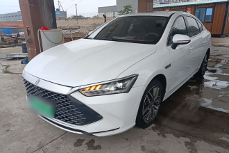 比亚迪 秦PLUS 2021款 DM-i 55KM 旗舰型