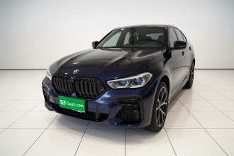 宝马X6 2022款 改款 xDrive40i M运动套装