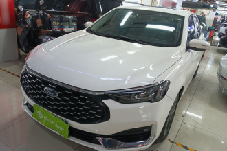 福特 福睿斯 2021款 1.5L 自动钻石版