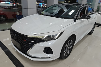 长安 逸动 2021款 PLUS 蓝鲸NE 1.4T GDI DCT尊贵型