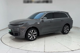 理想汽车 理想L8 2023款 Pro
