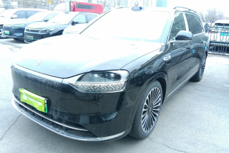 鸿蒙智行 问界M9 2025款 增程 Ultra版 52kWh 6座版 (192线激光雷达）