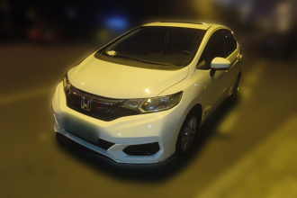 本田 飞度 2018款 1.5L CVT舒适天窗版