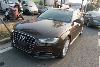 奥迪A4L 2015款 35 TFSI 自动标准型