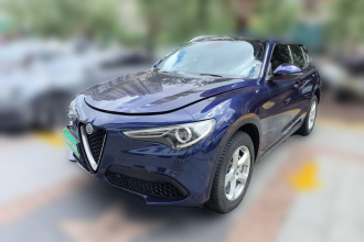 阿尔法·罗密欧 Stelvio斯坦维 2017款 2.0T 200HP 精英版