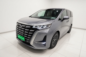 腾势D9 2022款 DM-i 970 四驱旗舰型