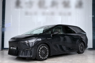 小鹏X9 2025款 纯电 740超长续航 Max