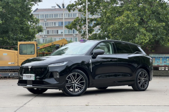 岚图汽车 岚图知音 2025款 四驱乾崑版