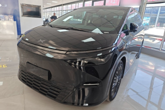 小鹏X9 2025款 纯电 740超长续航 Max