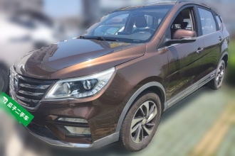 宝骏560 2017款 1.5T DCT尊享型