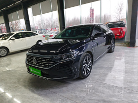 大众 帕萨特 2022款 330TSI 豪华版