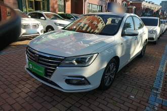 荣威i5 2019款 1.5L 手动4G互联领豪旗舰版