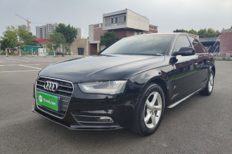 奥迪A4L 2013款 35 TFSI 自动标准型