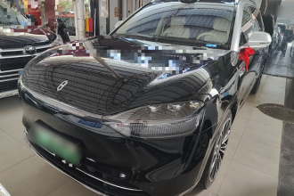 鸿蒙智行 问界M9 2024款 增程 Ultra版 42kWh 6座版