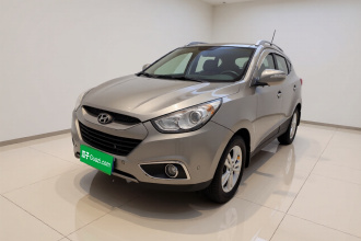 北京现代ix35 2010款 2.0L 自动四驱尊贵版GLS