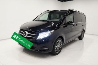 奔驰V级 2018款 V 260 L 尊贵加长版 国VI