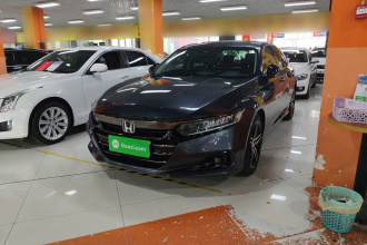 本田 雅阁 2022款 锐·混动 2.0L 幻夜·锐智版