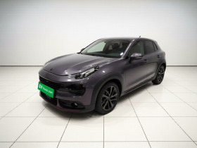 领克02 2021款 1.5TD DCT两驱耀 冠军版