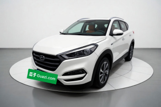现代 途胜 2015款 1.6T 双离合两驱智能型