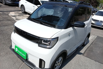 五菱汽车 宏光MINIEV 2022款 GAMEBOY 300km 玩咖款 磷酸铁锂