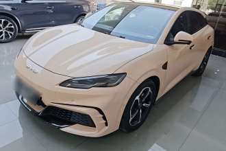 比亚迪 海豹06GT 2025款 智驾版 605热浪版