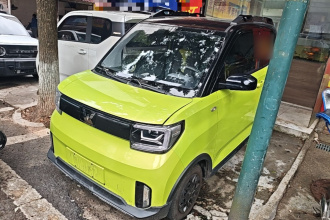 五菱汽车 宏光MINIEV 2022款 GAMEBOY 200km 玩咖款 磷酸铁锂